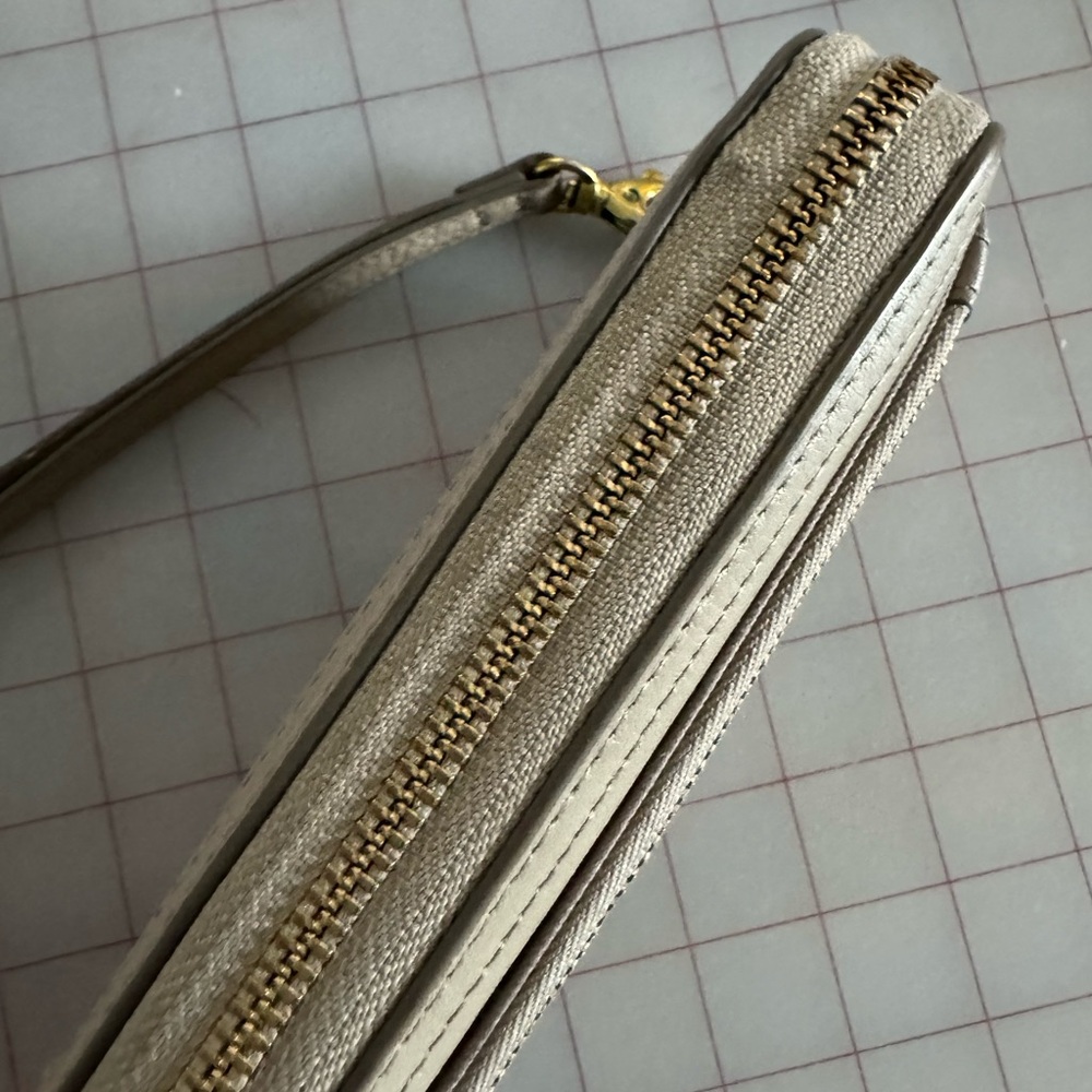 Fossil Zip Around Wristlet Wallet - image 7